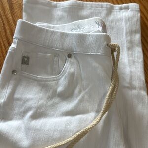 Ladies wide leg crop jeans size 8 in great condition